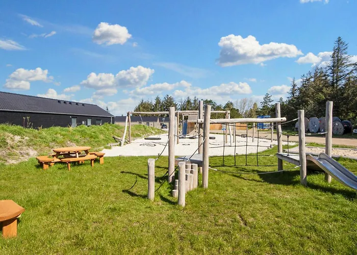 Lovely In With Jacuzzi Сasa de vacaciones *